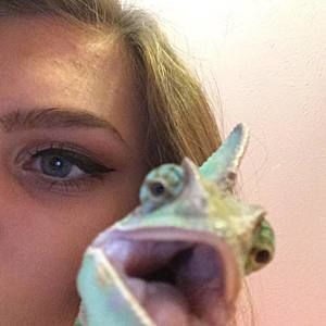 Meet your Posher, Mallory