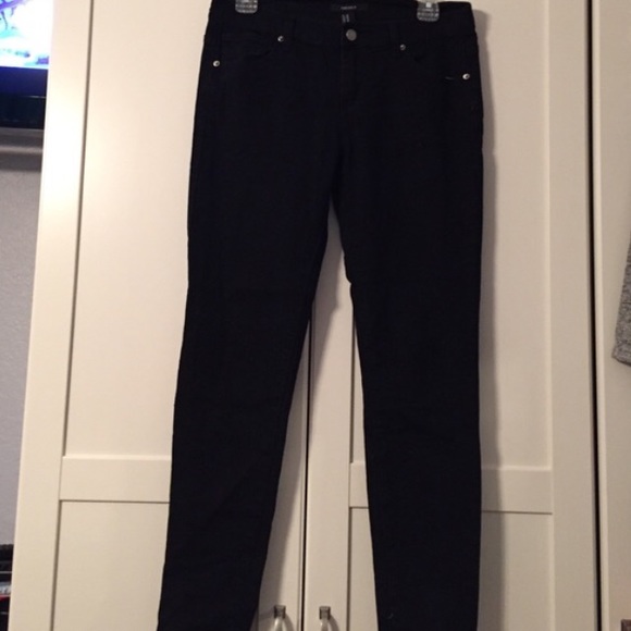 2 forever 21 size 28 jeans. Black & blue