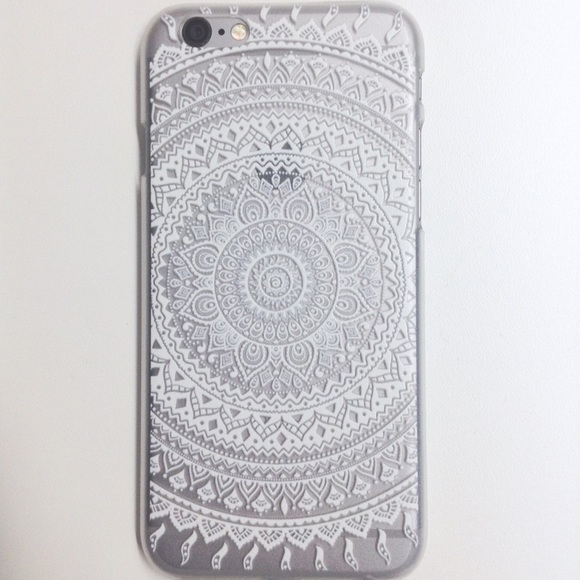 Accessories - NEW Mandala Clear Plastic iPhone 6 Case