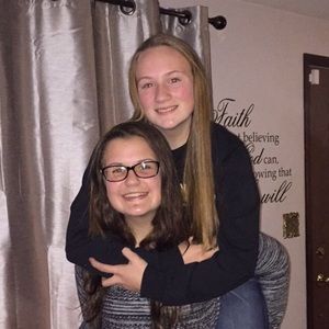 Meet your Posher, Emma