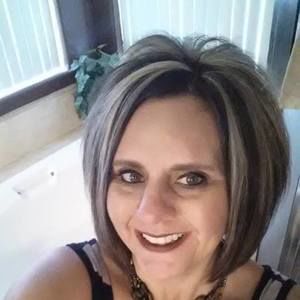 Meet your Posher, Erynn