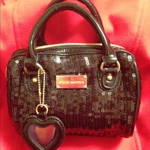 Steve Madden Small Black Sequin Wristlet