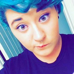 Meet your Posher, Jade