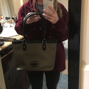 Guess purse