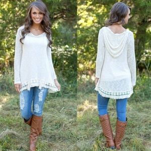 White long sleeved tunic