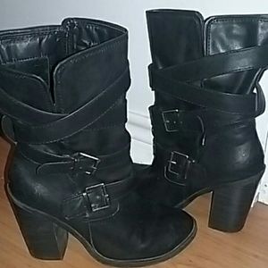 Mid-calf boots