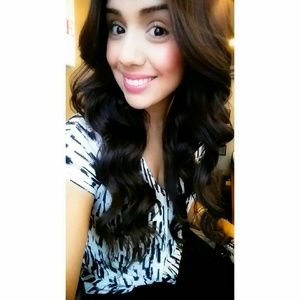 Meet your Posher, Danielle