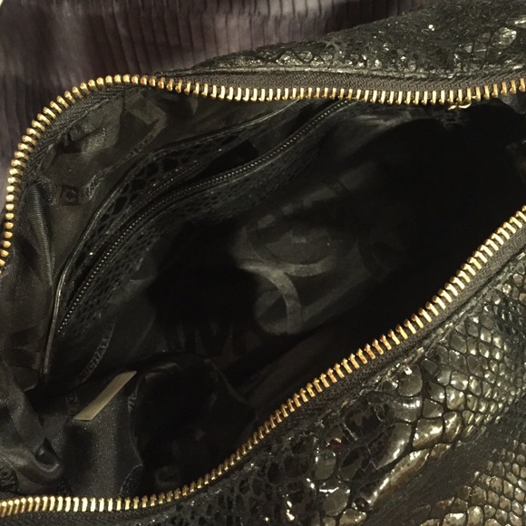 🌟Sale!!! 🌸 Michael Kors Hand bag - Picture 2 of 4