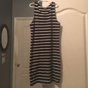 Black and white casual but cute dress