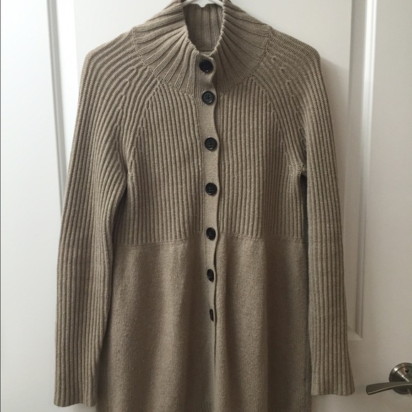 Banana Republic Tunic Sweater