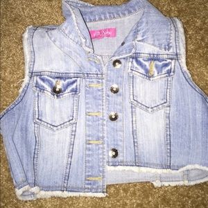 Jean Vest