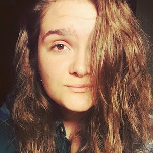 Meet your Posher, Abby