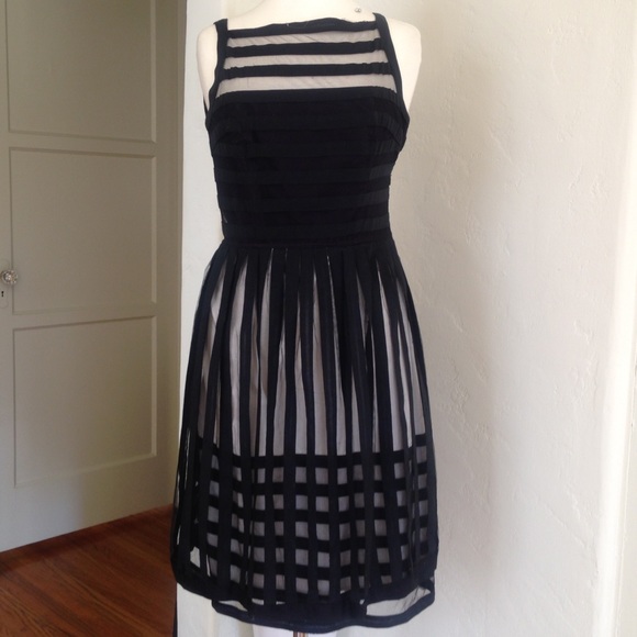 Cynthia Steffe Appliqué Grid Cocktail Dress