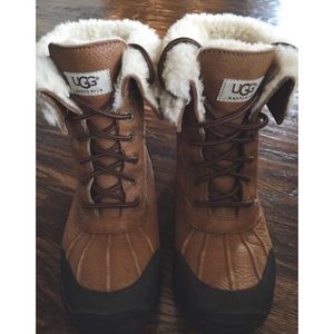 Ugg Adirondack II Boot!