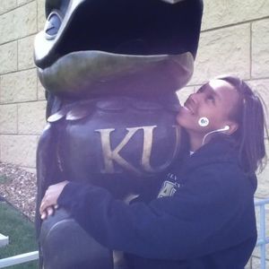 Meet your Posher, Cynthia