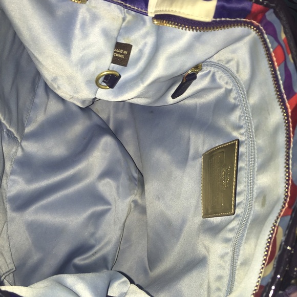 Crossbody Coach Purse - Picture 8 of 8