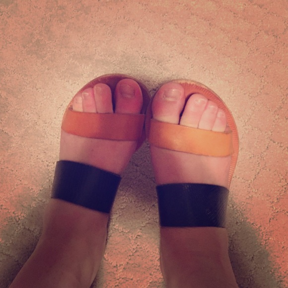 Joie tan and black sandals