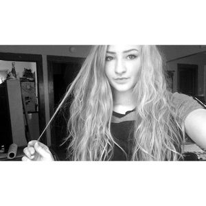 Meet your Posher, Angel