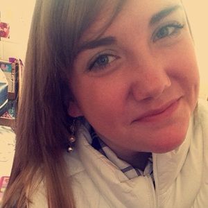 Meet your Posher, Rebecca