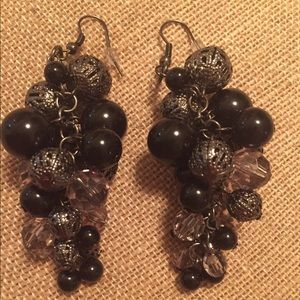 ❤️SALE ❤️Black and slate dangled earrings