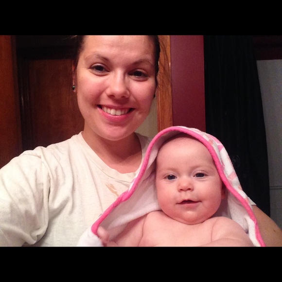 Meet your Posher, Emily - Picture 1 of 1