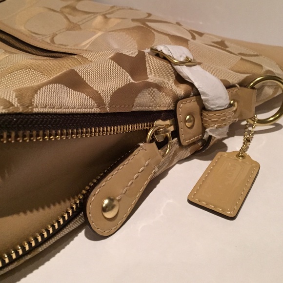 Coach Bonnie Sig Handbag - Picture 2 of 4