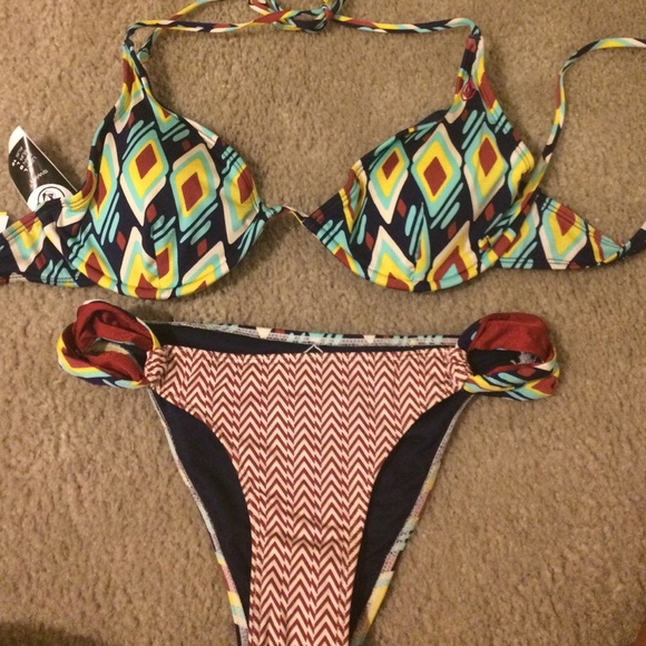 Women's Volcom bikini set