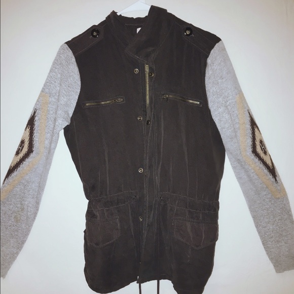 zip up jacket