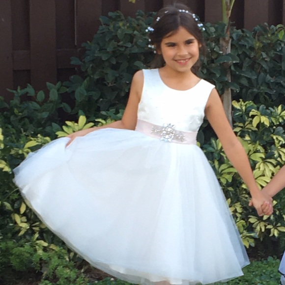 Meet your Posher, Vivian - Picture 3 of 8