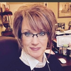 Meet your Posher, Tonya