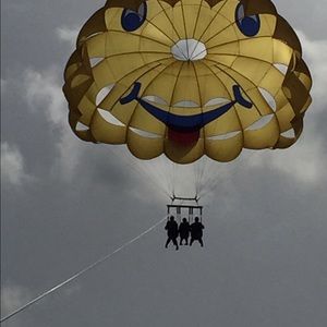 Meet your Posher, Lori