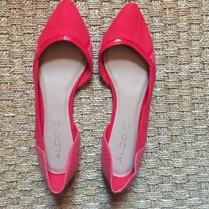 Red/red-orange Aldo Size 10 pointy toe flats