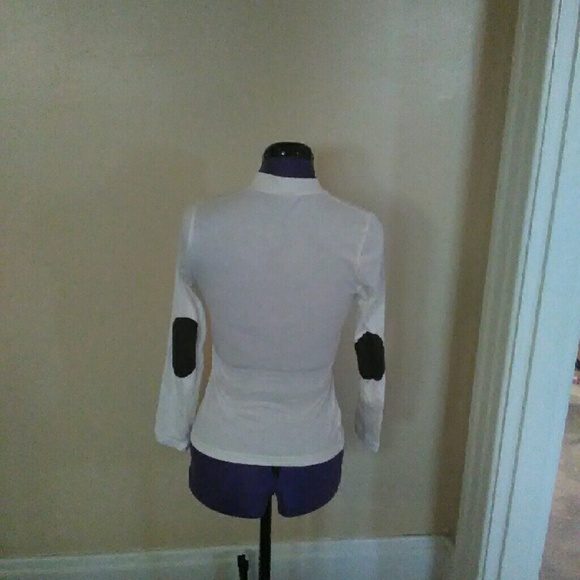 Top - Picture 3 of 3