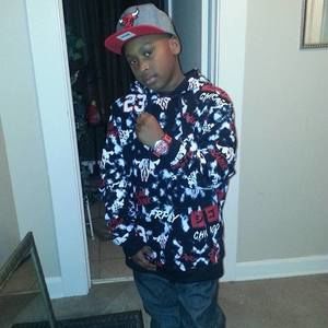 Meet your Posher, Monique