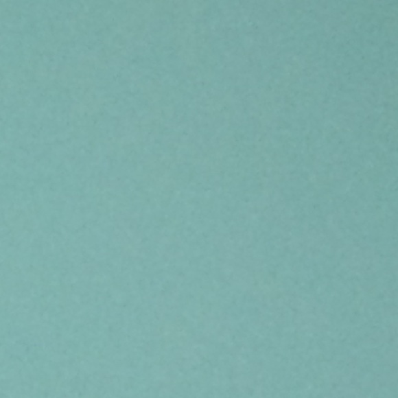 Meet your Posher, Laura - Picture 1 of 1