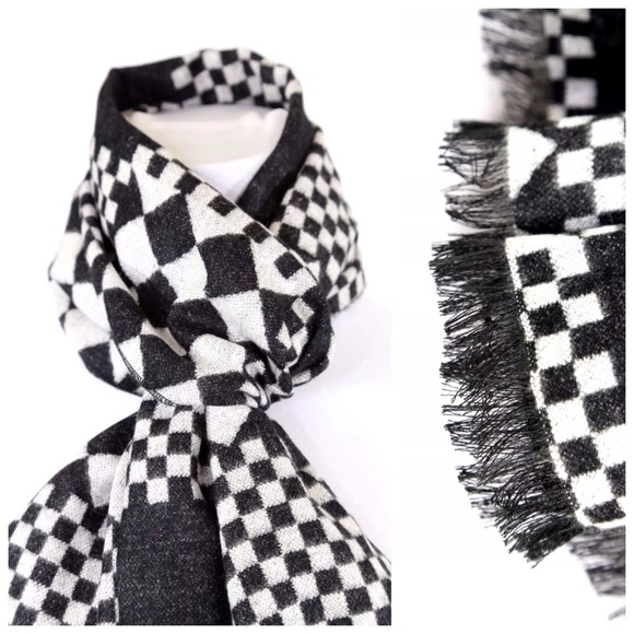 ‼️ LAST CALL PRICE FIRM‼️ 
Black White Cashmere Check Harlequin Scarf - Picture 2 of 4