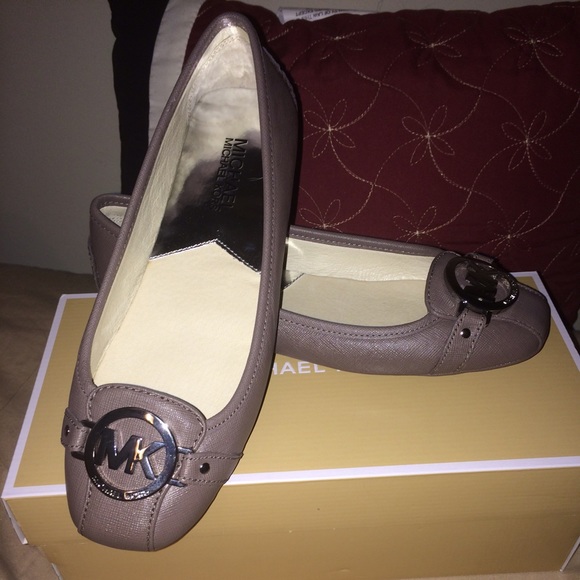 Michael kors Fulton Moc / Flats NEW