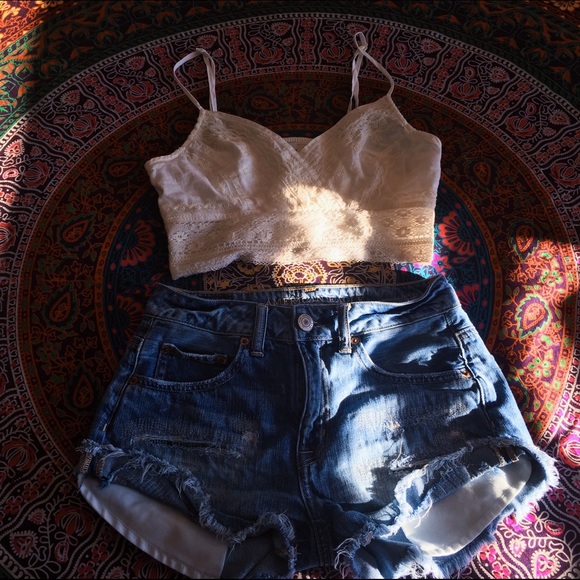 American Eagle Hi-Rise Festival Shortie