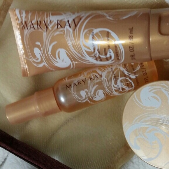 Creamy Frosted Vanilla Body Gift Set