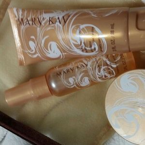 Creamy Frosted Vanilla Body Gift Set