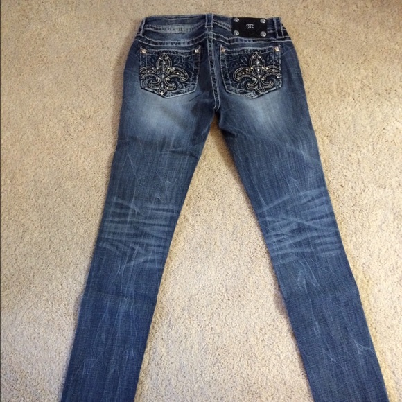 New Miss Me jeans! - Picture 2 of 4
