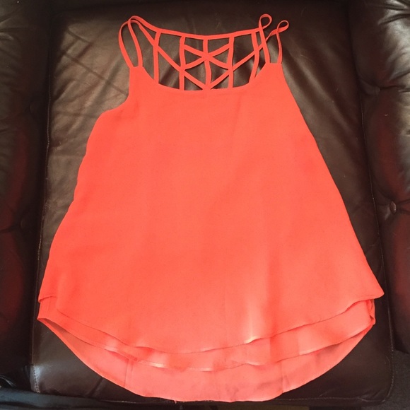 Coral tank top