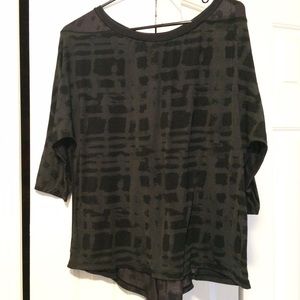 Lululemon Yoga Flow Long Sleeve Tee, size 8