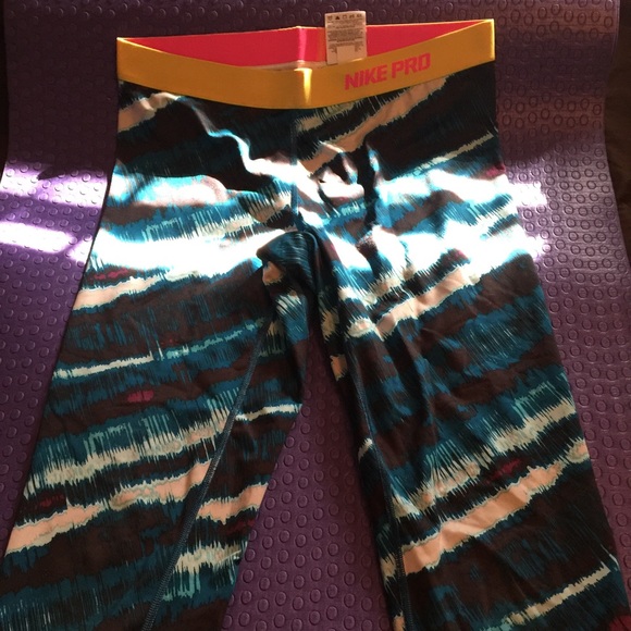 Nike Dri fit leggings