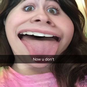 Meet your Posher, Aly