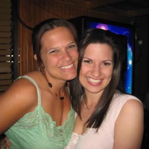 Meet your Posher, Carrie - Picture 1 of 1