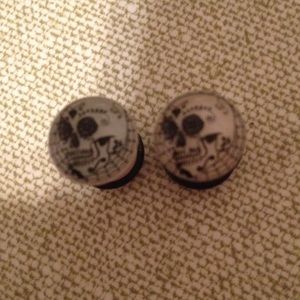 Glow in the dark gauges