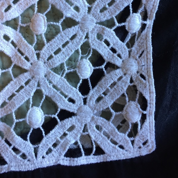 Kirra Black and Gray stripes Top - Picture 4 of 4