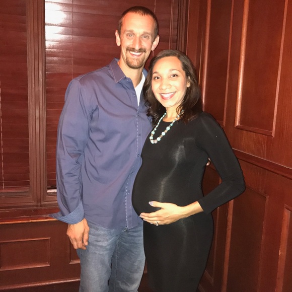 Meet your Posher, Nicole - Picture 4 of 8