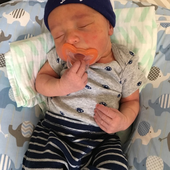 Meet your Posher, Nicole - Picture 6 of 8